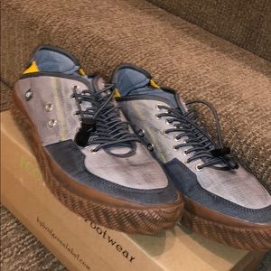 Hybrid Fearless Canvas high top